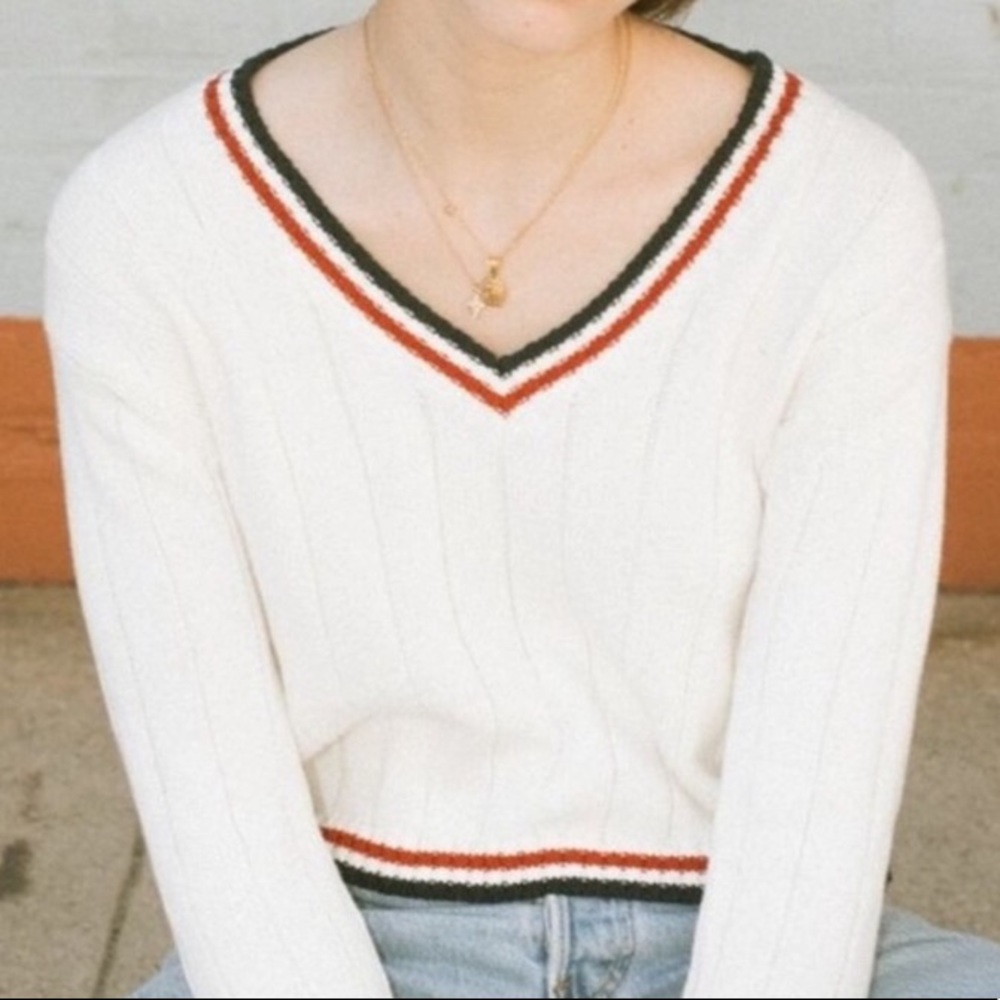 Brandy Melville V Neck Sweater